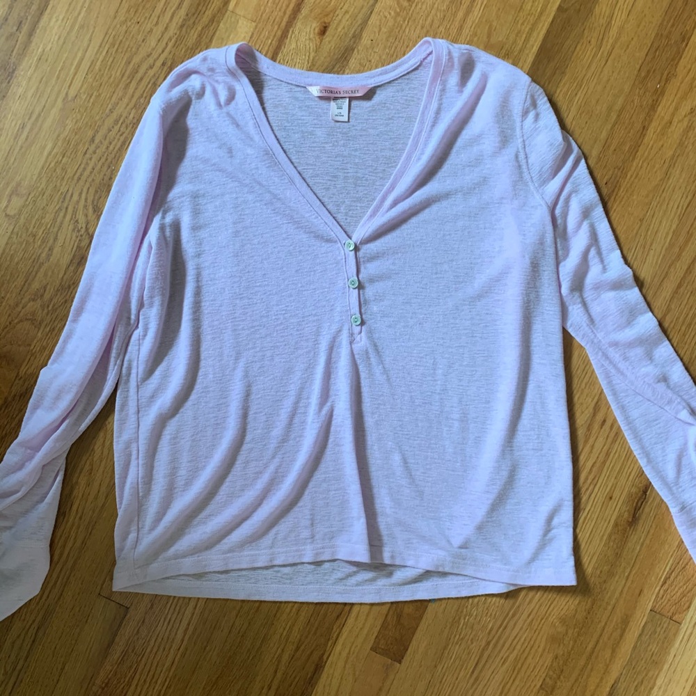 Light pink long sleeve top